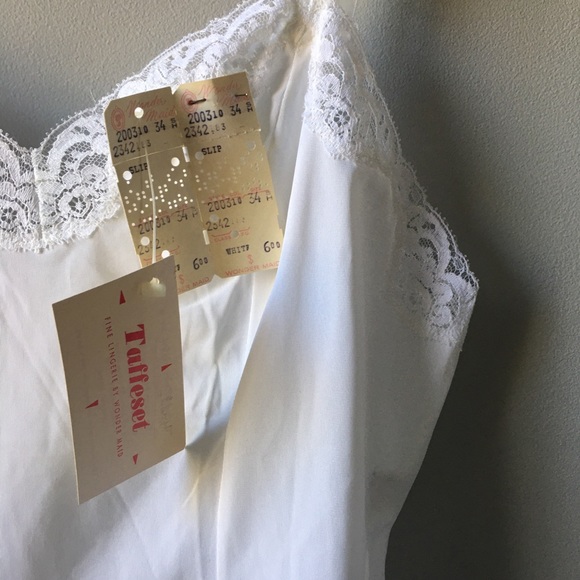 VINTAGE union made wonder maid slip new with tags - Picture 3 of 6